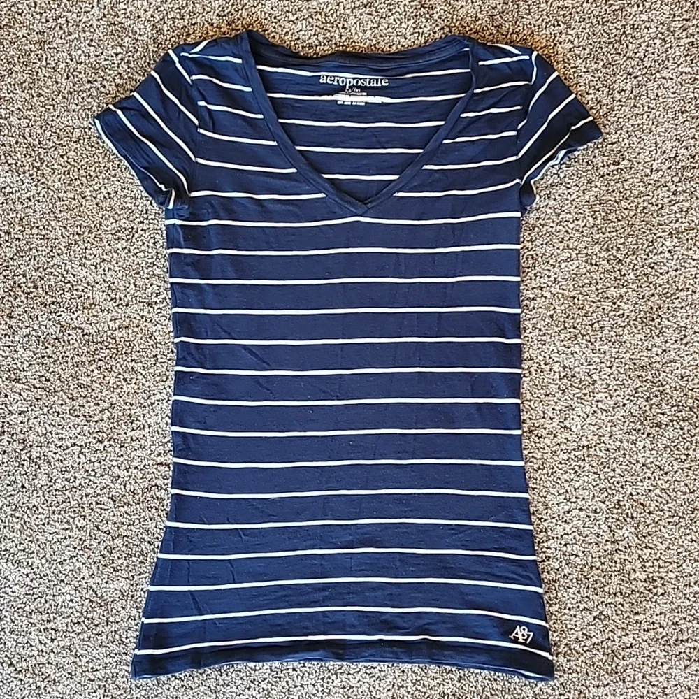 Aeropostale Womens V Neck Shirt M Striped Blue White Short Sleeve - Picture 1 of 4